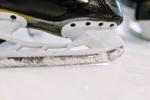 hockey skate hollow